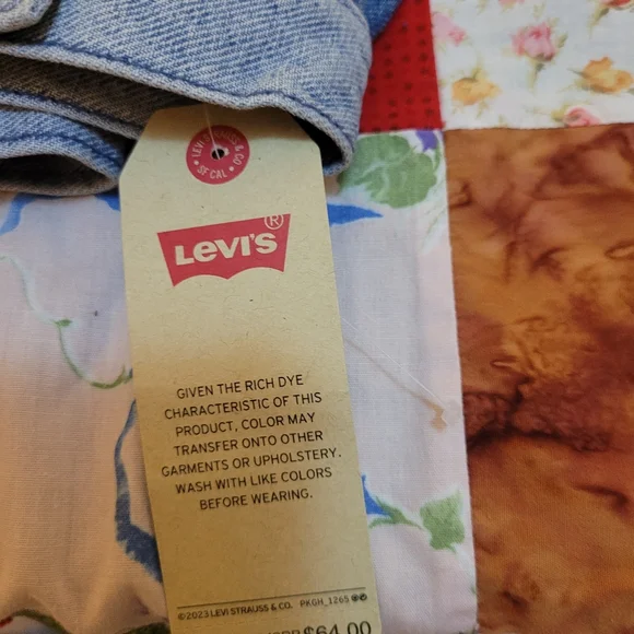 LEVIS Kid's 2 Tone Denim Jacket! BNWT!
